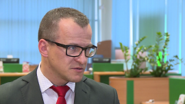 Bielski (BZ WBK): eksport będzie rósł o połowę wolniej niż oczekiwano INWESTOR, ,Niemcy, Polska, import, eksport, PKB, PMI, gospodarka - Słabnąca kondycja niemieckiej gospodarki to o wiele poważniejsze zagrożenie dla polskiego przemysłu i eksportu niż rosyjskie embargo. Do Rosji trafia bowiem 5 proc. naszego eksportu, do Niemiec – jedna czwarta. Pomóc może EBC i osłabiające się euro.