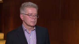 FM Bank stawia na obsługę mikroprzedsiębiorców i bankowość mobilną BIZNES, ,FM Bank PBP, KNF, program naprawczy, dyskont finansowy, bankowość mobilna - Zamiast w nowe placówki FM Bank zamierza inwestować w rozwój bankowości mobilnej. W ocenie szefów tego najmniejszego polskiego banku komercyjnego przyszłością bankowości są smartfony, a nie oddziały. Drugim kierunkiem rozwoju jest obsługa mikrofirm.