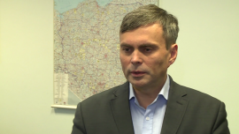 ANR: na inwestorów czeka 1,7 tys. ha gruntów w specjalnych strefach ekonomicznych BIZNES, ,specjalne strefy ekonomiczne, SSE, Amazon, nieruchomości, inwestycje zagraniczne, zabytkowe nieruchomości - Agencja Nieruchomości Rolnych chce sprzedać 1,7 tys. ha gruntów inwestycyjnych, które znajdują się na terenach specjalnych stref ekonomicznych (SSE). Największe powierzchnie czekają na inwestorów w woj. dolnośląskim (800 ha), zachodniopomorskim i opolskim (po około 300 ha). Na kupionych od ANR działkach powstało m.in. centrum logistyczne Amazona we Wrocławiu i budowana jest fabryka Volkswagena pod Wrześnią.