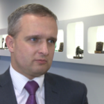 Polskie obligacje wciąż atrakcyjne dla inwestorów. Na papierach w euro zaczyna się tracić