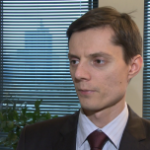 OPEC raczej nie obniży wydobycia ropy. Korzystają na tym polscy kierowcy i PKN Orlen