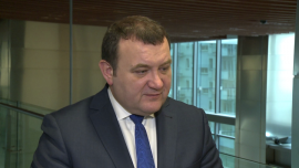 Miliard euro z UE na poprawę systemu zarządzania wodami. Trwają konsultacje sześcioletniego planu INWESTOR, ,Ramowa Dyrektywa Wodna, gospodarowanie wodami, rzeki, woda, powódź - W ciągu najbliższych lat Polska pozyska ze środków unijnych ponad miliard euro na poprawę systemu gospodarowania rzekami. Dzięki inwestycjom ma się poprawić ochrona przed powodziami i suszami, a także jakość wody. Trwają konsultacje krajowego planu gospodarowania wodami, który Polska musi w przyszłym roku złożyć w Komisji Europejskiej.