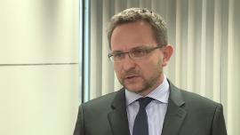 Firmom ubezpieczeniowym wzrosną w tym roku koszty. Może się to przełożyć na wyższe ceny polis i słabsze wyniki branży INWESTOR, ,polisy, ubezpieczenia, majątkowe, życiowe, polisolokaty, wyniki, ceny, OC, likwidacja szkody, KNF, PIU - Ubezpieczycieli w tym roku czeka szereg zmian w przepisach, głównie tych prokonsumenckich. Klienci firm ubezpieczeniowych mają być lepiej informowani i chronieni. To jednak może oznaczać wyższe ceny niektórych polis i słabsze wyniki firm z branży.