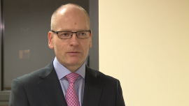 Niewielu Polaków odkłada dodatkowe pieniądze na emeryturę. Mimo że IKE i IKZE to sposób na inwestycje z ulgą podatkową INWESTOR, ,IKE, IKZE, emerytury, inwestycje, podatki, oszczędności, 2014/2015, ulgi, podatek Belki, podstawa opodatkowania - Polacy niechętnie odkładają dodatkowe pieniądze na emeryturę. Większość służących temu celowi kont w programach emerytalnych była w zeszłym roku nieaktywna. To oznacza, że nie wpłacano tam dodatkowych środków. I to pomimo że zyski z tych inwestycji w przeciwieństwie do pozostałych produktów są do określonego limitu nieopodatkowane lub opodatkowane ryczałtowo. Jedynym minusem jest to, że na te zyski trzeba będzie poczekać.