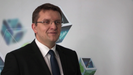 AB zapowiada dobre wyniki oraz rozwój oferty i sieci franczyzowych INWESTOR, ,nowe technologie, IT, sprzęt elektroniczny, sprzęt elektryczny i elektroniczny, sprzęt gospodarstwa domowego, AGD, handel, handel elektroniczny, AB - Specjalizująca się w handlu elektroniką użytkową spółka AB w ub.r. znacznie poprawiła wyniki finansowe. Zapowiada, że w br. dalej będzie rozwijać ofertę produktową oraz należące do niej franczyzowe sieci sprzedaży Kakto w Polsce i Digimax w Czechach. Obecnie ponad 90 proc. obrotów z partnerami realizowane jest poprzez internet. Teraz spółka chce wesprzeć swoich partnerów w obsłudze klientów końcowych.
