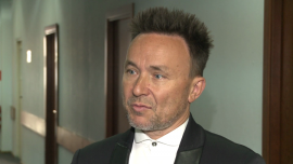 Próchnik będzie rozwijać sprzedaż internetową. Bardziej niż na zwiększanie sieci tradycyjnych sklepów stawia na zwiększanie ich rentowności INWESTOR, ,e-handel, sklepy, sklep internetowy, wojna na wschodzie Ukrainy, konsumpcja, sprzedaż detaliczna - Próchnik chce rozwijać sprzedaż internetową. Jak podkreśla prezes spółki, zainteresowanie zakupami odzieży wysokiej klasy przez internet przerosło jego oczekiwania. Rosnąca aktywność konsumpcyjna Polaków pozwala oczekiwać wzrostu sprzedaży. Zamiast na nowe lokalizacje Próchnik chce postawić raczej na wzrost sprzedaży na tej samej powierzchni.