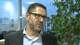 Nestlé uruchomiło fabrykę karmy dla zwierząt w Nowej Wsi Wrocławskiej pod Wrocławiem. Docelowo koncern chce tam zainwestować ponad 450 mln zł INWESTOR, ,Nestle, inwestycja, fabryka, Nowa Wieś Wrocławska, plany, karma dla zwierząt, koty, eksport, rynek, Europa Centralna, zatrudnienie - Ponad 450 mln zł zainwestuje w Polsce szwajcarski koncern spożywczy Nestlé. W Nowej Wsi pod Wrocławiem ruszyła wybudowana przez firmę fabryka karmy dla zwierząt. Pracę w niej dostało już ponad 250 osób.