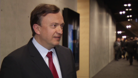 Mercator Medical zamierza zwiększyć swój udział w światowym rynku rękawic medycznych. Liczy na Europę Zachodnią i wzrost zużycia w Polsce INWESTOR, ,rękawice medyczne, eksport, zużycie, rynek, Europa Zachodnia, USA, Tajlandia, Europa Środkowo-Wschodnia - Mercator Medical, który kontroluje ponad 1 proc. światowego rynku rękawic medycznych, zamierza zwiększyć swą sprzedaż dzięki ekspansji w Europie Zachodniej. Spółka ma już silną pozycję w Polsce, ale liczy na to, że zużycie rękawic ochronnych w kraju zwiększy się do poziomu, jaki jest w państwach wysoko rozwiniętych.