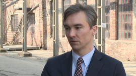 Co dziesiąte biuro w Warszawie niewynajęte. Poprawa sytuacji spodziewana za kilka lat BIZNES, ,Capital Park, nieruchomości biurowe, Royal Wilanów, pustostany, czynsze - Perspektywy dla warszawskiego rynku nieruchomości biurowych poprawiają się. Jeszcze w tym i przyszłym roku wskaźnik niewynajętej powierzchni może rosnąć, ale coraz większy popyt spowoduje, że najpóźniej w 2017 r. ten trend się odwróci. Branża oczekuje też końca spadków czynszów.