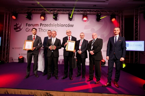 Jerzy Krzanowski, zwycięzcą 4. edycji konkursu „Dynamiczny Przedsiębiorca” BIZNES, Gospodarka - Kapituła konkursu „Dynamiczny Przedsiębiorca” pod przewodnictwem profesora Waldemara Frąckowiaka, przyznała tegoroczną nagrodę Jerzemu Krzanowskiemu. Laureat jest współwłaścicielem Grupy Nowy Styl – producenta mebli biurowych o zasięgu międzynarodowym.