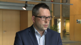 Mieszkania na wynajem to dobra inwestycja, zwłaszcza w Warszawie i Gdańsku. Oczekiwane średnie zyski to 4,3 proc. BIZNES, ,mieszkania, wynajem, rynek, portal, lokata, stopy procentowe NBP, inwestycja, nieruchomości na wynajem - Między 3,5 a 5 proc. – to średnie roczne zyski z wynajmu mieszkania na siedmiu największych rynkach w kraju, największe można osiągnąć w Gdańsku i Warszawie. Zainteresowanie takimi inwestycjami rośnie, również wśród mikroinwestorów. Eksperci przekonują, że potencjał polskiego rynku jest duży, bo zaledwie 4 proc. Polaków wynajmuje mieszkanie. W niektórych krajach zachodnich odsetek ten sięga 50 proc.