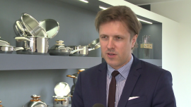 Philipiak Milano chce podbić rynek amerykański i azjatycki. Polsko-włoska firma planuje być wiodącą marką naczyń do zdrowego gotowania w USA BIZNES, ,zdrowe odżywianie, naczynia do zdrowego gotowania, Philipiak Milano, zdrowy styl życia, dieta, Tomasz Lis - Philipiak Milano od czasu wejścia na rynek amerykański notuje co miesiąc wzrosty sprzedaży sięgające 200 proc., a docelowo chce stać się na tym rynku wiodącą marką naczyń do zdrowego gotowania. Amerykanie są bardziej świadomi zasad zdrowego odżywiania, mieszkańcom Chin natomiast bardziej zależy na prestiżu i jakości wykonania.