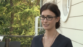 JBB chce sprzedawać polskie wędliny na światowych rynkach. Firma liczy na wzrost sprzedaży i zapowiada inwestycję w nowy zakład produkcyjny INWESTOR, ,przemysł spożywczy, jbb, wędliny, przetwórstwo spożywcze, mięso, eksport, inwestycja, rynek, zakład produkcyjny - Zakłady mięsne JBB zamierzają zwiększać eksport i walczyć o nowe rynki zbytu. Firma szykuje się więc na spore wydatki i w przyszłym roku zamierza postawić nowy zakład produkcyjny koło miejscowości Łyse, gdzie dziś mieści się jej siedziba. Inwestycję zamierza sfinansować bez udziału kapitału zagranicznego.