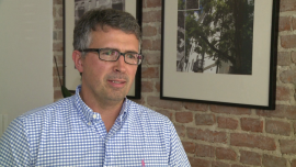 2C Partners remontuje 1,3 tys. mkw. powierzchni w starych kamienicach. Liczy na sfinalizowanie sprzedaży części z nich w IV kw. i poprawę wyników INWESTOR, ,rewitalizacja miast, Warszawa, rynek wtórny mieszkań - Spółka 2C Partners sprzedała w tym roku 700 mkw. powierzchni mieszkań w starych kamienicach, których rewitalizacją się zajmuje. Ostatni kwartał roku powinien być dla niej najlepszy pod względem sprzedażowym i finansowym, gdyż trwa finalizowanie umów sprzedaży. W przyszłorocznym portfelu znajdzie się 5,6 tys. mkw. powierzchni.