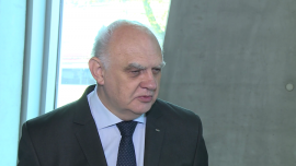 Polska Agencja Kosmiczna chce wspierać transfer nowoczesnych technologii z nauki do przemysłu. Budżet Agencji wynosi 10 mln zł BIZNES, ,Polska Agencja Kosmiczna, nauka, przemysł, transfer danych, badania kosmosu, nowoczesne technologie, Europejska Agencja Kosmiczna - Polscy naukowcy mają coraz większy udział w badaniach przestrzeni pozaziemskiej. Korzyści z tego nie powinny jednak dotyczyć jedynie świata nauki. Polska Agencja Kosmiczna chce wspierać transfer nowoczesnych technologii z tego sektora do krajowego przemysłu.