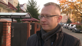 System płatności mobilnych BLIK ma już milion użytkowników. W ciągu dwóch–trzech lat liczba ma się zwielokrotnić INWESTOR, ,IKO, płatności mobilne, system bankowy, przelewy ekspresowe, płatności elektroniczne, płatności smartfonem, płatności bezgotówkowe, handel e-commerce, handel elektroniczny, standard, Getin Noble Bank - Ponad milion zarejestrowanych użytkowników oraz blisko 10 tys. transakcji dziennie obsługuje już uruchomiony w lutym br. przez spółkę Polski Standard Płatności system płatności mobilnych BLIK. Oprócz banków mogą dołączać do niego także placówki handlowe. Założyciele systemu liczą na masowy udział w nim uczestników rynku nie tylko finansowego.