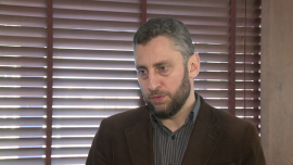 DM Copernicus: W najbliższych dniach nie będzie dobrego klimatu do decyzji inwestycyjnych w kraju. Dolar pozostanie silny, kondycja złotego się pogorszy INWESTOR, ,stopy procentowe, FED, RPP, EBC - Prawie pewna już podwyżka stóp procentowych w Stanach Zjednoczonych i wydłużony program luzowania polityki pieniężnej w strefie euro będą w najbliższych tygodniach i miesiącach wspierać dolara – uważa Marcin Mróz z Grupy Copernicus. Pogorszyć się może natomiast kondycja polskiej waluty. Oprócz negatywnego sentymentu wokół rynków wschodzących złotemu szkodzą czynniki wewnętrzne takie jak m.in. oczekiwana zmiana polskich władz monetarnych.