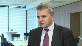 Polacy wydają coraz więcej na leki. Dobre perspektywy dla rynku farmaceutycznego BIZNES, ,branża farmaceutyczna, leki bez recepty, leki refundowane, apteki, wydatki na ochronę zdrowia, Pelion Healthcare Group, Jacek Dauenhauer - Branża farmaceutyczna notuje systematyczny wzrost. Wartość rynku aptecznego rośnie o 5,3 proc., a rynek sprzedaży hurtowej do aptek o blisko 9 proc. rocznie. Najwyższy udział w strukturze rynku mają leki bez recepty. Prognozowany jest też wzrost wydatków na zdrowie w Polsce, które obecnie należą do najniższych w Europie.