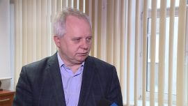 Producenci wołowiny będą się konsolidować. Ma się to przełożyć na wyższą jakość mięsa INWESTOR, ,ubojnie, męso, wołowina rynek, konsolidacja, konsumenci, Polskie Zrzeszenie Producentów Bydła Mięsnego - Producenci wołowiny żyją dziś z eksportu, a Polska stała się drugim po Holandii eksporterem wołowiny w UE z 14-proc. udziałem. By utrzymać korzystny trend, zakłady mięsne zamierzają się konsolidować. To pozwoli im podnieść jakość mięsa, a jednocześnie utrzymać stosunkowo niskie koszty.