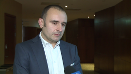 VMware zamierza zarobić na informatycznej rewolucji sieci. Usługi spółki pozwolą również firmom na wyeliminowanie strat spowodowanych przez błąd człowieka INWESTOR, ,wirtualizacja sieci, błąd człowieka, utrata danych, koszty wizerunkowe, efektywność, systemy informatyczne - Firma VMware oferuje wirtualizację sieci IT i ma pomysł na wyeliminowanie niepewnego czynnika przy obsłudze sieci informatycznych, czyli człowieka. Straty spowodowane przez błędy ludzkie to nie tylko utrata informacji, lecz także koszty wizerunkowe.