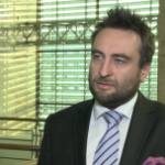 Na niższą ocenę Polski złożyły się nie tylko decyzje polityczne, lecz także energetyczne uzależnienie od węgla i Rosji oraz demografia