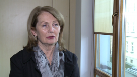 E.Chojna-Duch: Koszt obciążeń nakładanych na banki nie może być wyższy niż ich zyski INWESTOR, ,ustawa frankowa, kredyty walutowe, kurs sprawiedliwy, frank szwajcarski - 5,5 mld zł z tytułu podatku bankowego i nawet 30 mld zł, jeżeli zaproponowany przez prezydenta Andrzeja Dudę projekt przewalutowania kredytów frankowych wszedłby w życie – na tyle szacowane są obciążenia, jakie będą musiałyby ponieść banki w 2016 roku. Tymczasem w ubiegłym roku sektor bankowy zarobił (licząc do listopada) niecałe 11 mld zł.