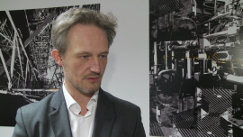 AWBUD liczy na wzrost rentowności i płynności finansowej pod koniec roku INWESTOR, ,budownictwo przemysłowe, budownictwo komercyjne, portfel zleceń, wyniki, marża brutto, projekty ekologiczne - AWBUD, grupa budowlana specjalizująca się w realizacji obiektów komercyjnych, przemysłowych oraz związanych z ochroną środowiska, ma na 2016 rok większy portfel zamówień niż w całym 2015 roku. Spółka zapowiada, że pod koniec roku jej marże powinny zacząć rosnąć, podobnie jak zyski firmy.