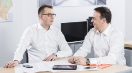 Specjalista podpowiada: firmy inżynierskie muszą postawić na doświadczoną kadrę BIZNES, Gospodarka - Współpraca firm inżynierskich z takimi sektorami przemysłu jak energetyka zawodowa, hutnictwo, metalurgia, musi opierać się na znajomości aplikacji, technologii procesowej i specyfiki danej branży.