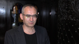 Archicom w dobrej kondycji finansowej. W przyszłym roku spółka przekaże klientom o 20 proc. więcej mieszkań niż w roku bieżącym INWESTOR, ,Catalyst, obligacje korporacyjne, IPO, oferta publiczna akcji, wyniki finansowe, deweloperzy GPW, budownictwo mieszkaniowe, bank ziemi, nowe inwestycje, Warszawska Giełda, GPW - Sytuacja Grupy Archicom, największej spółki deweloperskiej w stolicy Dolnego Śląska, jest bardzo dobra. Przedsiębiorstwo nie ma prawie zadłużenia, a ubiegłoroczny zysk był o około 14 proc. wyższy niż w 2014 roku. W przyszłym roku firma planuje oddanie do użytku od 750 do 800 mieszkań, to o przeszło jedną piątą więcej niż w br.