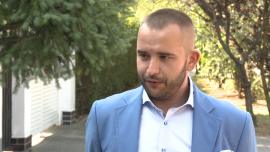 Ruszyła pierwsza polsko-filipińska inwestycja w sektorze inżynierii lądowej i wodnej. Już niedługo możliwe kolejne polskie projekty na Filipinach BIZNES, ,Grupa Pietrucha, inwestycje na Filipinach, fabryka grodzic winylowych, inżynieria lądowa na Filipinach, Jerzy Pietrucha - 11 października, w obecności przedstawicieli władz państwowych Polski i Filipin, organizacji biznesowych oraz przedsiębiorców oficjalnie uruchomiono filipińską fabrykę grodzic winylowych należącą do Grupy Pietrucha. To pierwsza polska inwestycja realizująca projekt greenfield w sektorze inżynierii lądowej i wodnej na Filipinach oraz jeden z nielicznych transferów technologii poza granice naszego kraju. Inwestycja pozwala na transfer na Filipiny technologii przyjaznych środowisku związanych z zapobieganiem powodziom i ochroną zasobów wodnych.