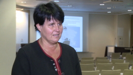 Schneider Electric wdraża systemy optymalizacji w Europie i Azji. Pozwoli to na znaczące usprawnienie procesów w firmie INWESTOR, ,Schneider Electric, Lean Management, metoda optymalizacji, transparentność procesów w organizacji, Lean Leaderzy, zaangażowanie pracowników, Teresa Rondomańska - Schneider Electric wdraża systemy Lean Management w swoich centrach usług wspólnych w Polsce, Indiach, Chinach i na Filipinach. Metoda ta pozwala efektywnie zmienić kulturę firmy, w tym zapewnić ciągłe zwiększanie produktywności, podwyższanie jakości, skracanie cyklu realizacji usług i przyciąganie nowych klientów. Po zbudowaniu fundamentów Lean Management w 2015 i 2016 roku, obecnie przygotowywana jest strategia na 2017 rok. Jej kluczowym elementem ma być rozwój menadżerów, pełne wykorzystanie potencjału pracowników i zaangażowanie klientów w prowadzone projekty usprawnieniowe.