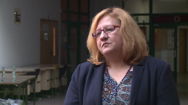 Zakończyła się kolejna runda negocjacji ws. porozumienia o wolnym handlu między UE a USA. TTIP budzi i nadzieje, i obawy BIZNES, ,TTIP, umowa o wolnym handlu, Stany Zjednoczone, USA, UE, Unia Europejska, negocjacje, Uczelnia Łazarskiego - Umowa Transatlantyckiego Partnerstwa w dziedzinie Handlu i Inwestycji może być szansą dla Polski poprzez napływ wzmożonych inwestycji lub otwarcie wielkiego, amerykańskiego rynku dla polskich firm, które udowodniły, że skutecznie walczą o rynki eksportowe. Należy jednak pamiętać, że ta umowa jest negocjowana niejawnie, przez co wzbudza wielkie kontrowersje. Byłaby również pierwszą umową tego typu na świecie. W efekcie trudno jednoznacznie ocenić jej przyszły wpływ m.in. na Polskę. W Nowym Jorku właśnie zakończyła się 15. runda negocjacji.