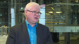 Prof. J. Hausner: w połowie przyszłego roku RPP powinna zacząć podnosić stopy procentowe INWESTOR, , - Spadek cen w Polsce w ujęciu rocznym wydaje się zmierzać ku końcowi. Jeśli wyhamowywanie spadku cen utrzyma tempo z ostatnich trzech miesięcy, to w listopadzie deflacja powinna już zniknąć. Według prof. Jerzego Hausnera, byłego członka RPP, w efekcie rada powinna zacząć podnoszenie stóp już w połowie przyszłego roku.