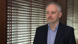 J. Wojton (Copernicus Capital TFI): w 2017 roku spodziewamy się wzrostów w segmencie małych i średnich spółek INWESTOR, ,giełda, inwestycje, gospodarka, TFI - Najbliższy rok powinien przynieść zyski w segmencie małych i średnich spółek – przewiduje Jacek Wojton z Copernicus Capital TFI. Jego zdaniem także spółki z WIG20, zwłaszcza po dobrej końcówce 2016 roku, mają spory potencjał do wzrostu. Zarządzający podkreśla jednak, że podstawą do osiągnięcia wysokich stóp zwrotu jest właściwa selekcja spółek portfelowych oraz kontrola tego, co dzieje się w globalnej gospodarce.