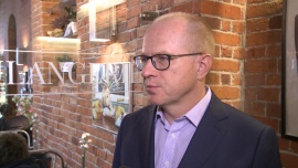 L. Sobolewski: Zwiększy się rola autoprezentacji spółek giełdowych. Będą tego oczekiwać inwestorzy BIZNES, ,giełda, relacje inwestorskie, komunikacja, akcje - Polska awansuje w zestawieniach gospodarek z grupy rynków wschodzących do rozwiniętych. Dla spółek giełdowych oznacza to wyzwania związane z komunikacją, raportowaniem i autoprezentacją. Profesjonalizacja działań związanych z relacjami inwestorskimi ułatwi spółkom korzystanie z możliwości rynków globalnych. Cornerstone Communications, agencja relacji inwestorskich założona przez Ludwika Sobolewskiego, byłego prezesa GPW, chce wspierać firmy w pozyskiwaniu nowych partnerów i profesjonalizacji funkcjonowania na rynkach.