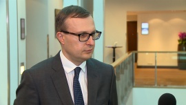 Prezes PFR: Banki stoją przed olbrzymim zagrożeniem. Muszą konkurować nie tylko ze sobą, lecz także z podmiotami świadczącymi usługi finansowe BIZNES, ,blockchain, fintechy, innowacje w finansach, bankowość mobilna, kryptowaluty - Polacy rekordowo szybko adaptują nowinki technologiczne z obszaru finansów i płatności. To m.in. sprawia, że polska bankowość detaliczna, system płatności i produkty kredytowe są jednymi z bardziej unikalnych na świecie – ocenia Paweł Borys, prezes Polskiego Funduszu Rozwoju. To stwarza duże pole dla rozwoju fintechów – innowacyjnych start-upów z sektora finansowego, które wyrastają na konkurencję dla banków. Wiodącą technologią, która w najbliższych latach zmieni sektor usług finansowych, będzie blockchain, na którym opierają się kryptowaluty.