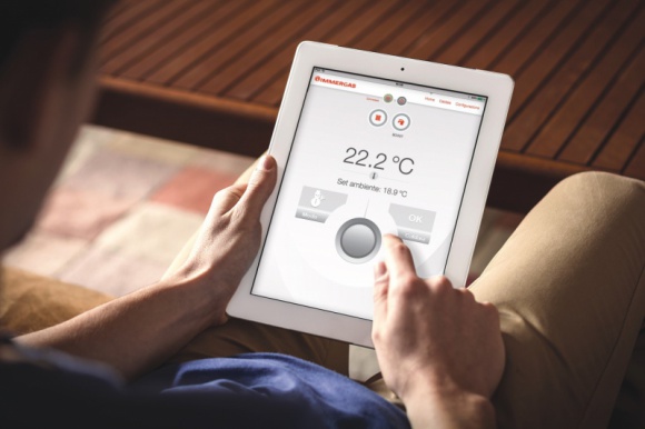 Ciepło w wersji smart. Mobilna kontrola systemów grzewczych BIZNES, Gospodarka - Technologia inteligentnych domów na dobre zagościła w sferze nieruchomości i stała się niemal naturalnym elementem aranżacji naszych mieszkań.