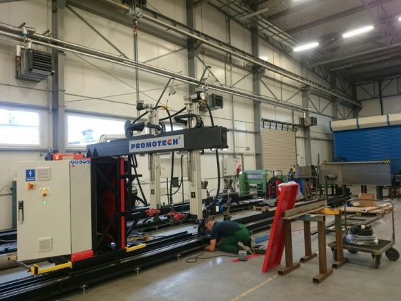 Gospodarka zwalnia. Promotech przechodzi na 0,8 etatu BIZNES, Gospodarka - Od 1 maja załoga białostockiego Promotechu będzie pracowała w zmniejszonym wymiarze czasu pracy. Z powodu koronawirusa portfel zamówień spółki na najbliższe cztery miesiące zmniejszył się o ok. 25 proc.