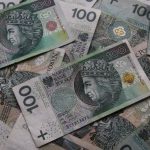 Święta z kredytem lub pożyczką? Sprawdź na co uważać, wybierając ofertę