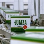 PRODUKCENT MARKI ŁOMŻA PRZEZNACZA 2 MLN NA WALKĘ Z KORONAWIRUSEM