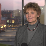 Polacy czują się przeciążeni obowiązkami domowymi. Z brakiem czasu na co dzień częściej zmagają się kobiety niż mężczyźni