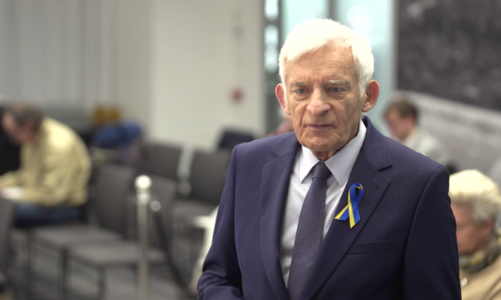 J. Buzek: Nie powinniśmy bagatelizować rządowego sporu z UE. W świetle wypowiedzi strony rządzącej polexit wydaje się prawdopodobny