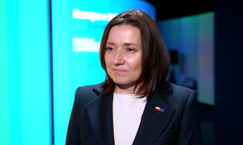 Poparcie dla UE rekordowo wysokie, mimo wzrostu populizmu. Społeczeństwo oczekuje większego zaangażowania w kwestie bezpieczeństwa