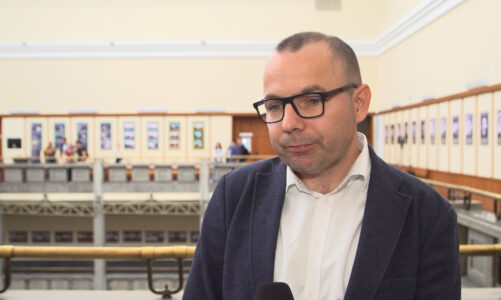 35 proc. gospodarstw domowych nie stać na zakup mieszkania nawet na kredyt. Pomóc może wsparcie budownictwa społecznego i uwolnienie gruntów pod zabudowę