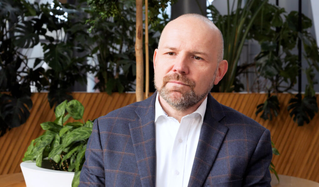 Polacy odbudowują swoje oszczędności. Coraz częściej odkładają nie na czarną, ale na białą godzinę